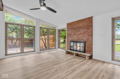 9105 Washington Boulevard, Indianapolis - 5