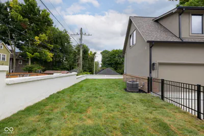 3145 Pennsylvania Street, Indianapolis - 54