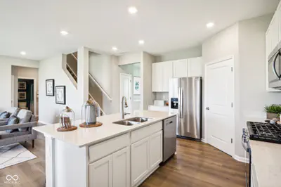 218 Springfield Crossing, Greenfield - 20