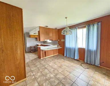 1009 Eastcrest Drive, Greentown - 5