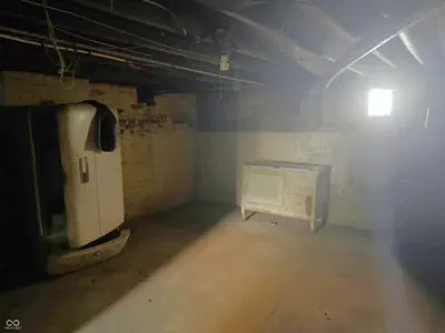 2438 500, Crawfordsville - 26