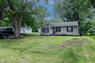 2011 Rosewood Avenue, Anderson