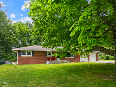 403 Lafayette Street, Cloverdale - 41