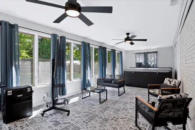 2577 Horizon Boulevard, Greenwood - 31