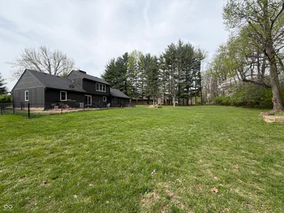 825 Krislynn Woods Avenue, West Terre Haute - 12
