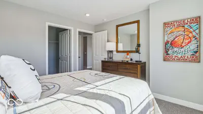 6973 Heritage Pass, Greenfield - 24