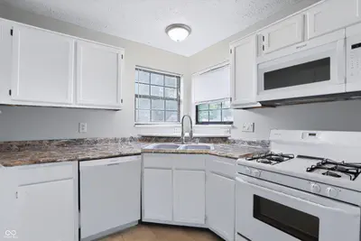 4510 Stone Mill Drive, Indianapolis - 11