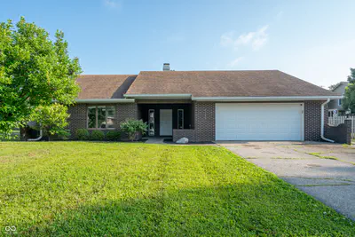 4102 Squire Court, Muncie