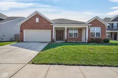 6121 Marigold Court, Whitestown