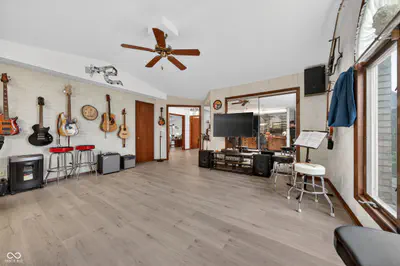 1408 Melanie Court, Kokomo - 12