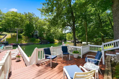 7433 Hummingbird Drive, Nineveh - 64