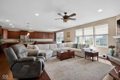 6121 Marigold Court, Whitestown - 8