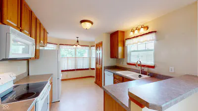 7427 Oak Knoll Drive, Indianapolis - 10