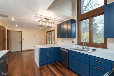 8649 Bay Colony Drive, Indianapolis - 29