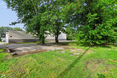 2121 Madison Avenue, Indianapolis - 71