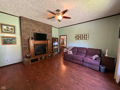 938 425, Rockville - 19