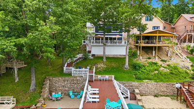7433 Hummingbird Drive, Nineveh - 31