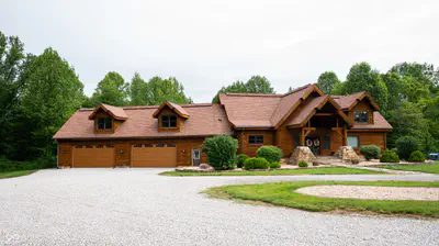 920 County Road 300, North Vernon - 72