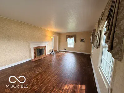 824 5th Street, Seymour - 8