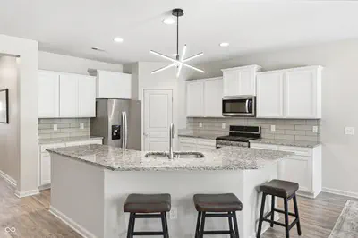 1132 Sunset Boulevard, Avon - 9