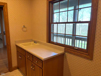 3516 900 South, Milroy - 24