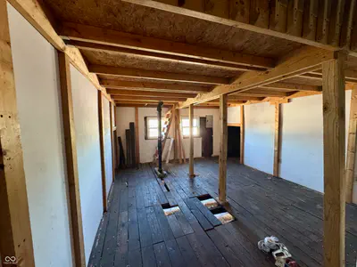 415 Washington Street, Crawfordsville - 38