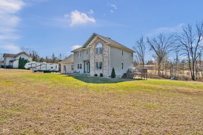 765 Cedar Keys, North Vernon - 3