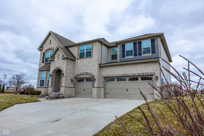 4061 Secretariat Lane, Bargersville - 2