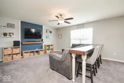 437 Thunderwood Drive, Greenfield - 18