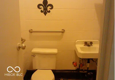 1424 Walnut Street, Muncie - 17