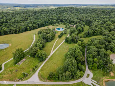 4325 County Road 650, Brownstown - 24