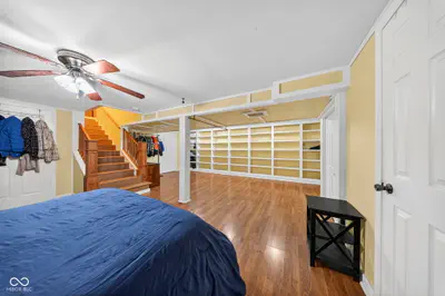 403 Lafayette Street, Cloverdale - 33