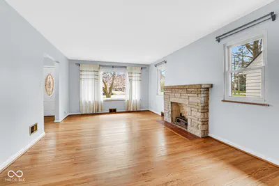1420 Kessler Boulevard East Drive, Indianapolis - 11
