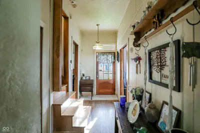 202 Monroe Street, Indianapolis - 7