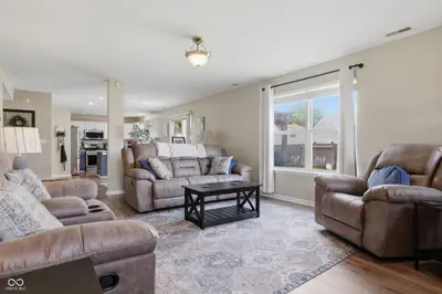 2536 Lorentson Court, Kokomo - 19