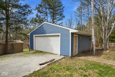 7169 Brown Park Trace, Freetown - 12