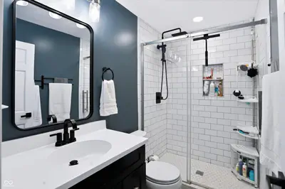 2577 Horizon Boulevard, Greenwood - 39