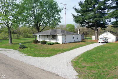 9034 75, Rosedale - 55
