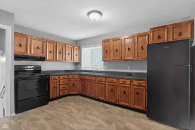 4468 Barnor Drive, Indianapolis - 17