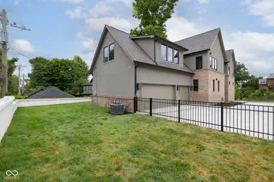 3145 Pennsylvania Street, Indianapolis - 52