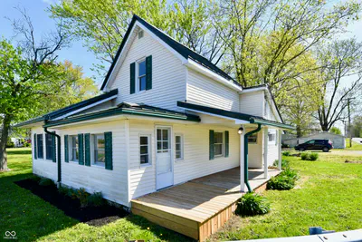4992 100, New Palestine - 3