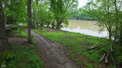 2426 Gleitze Drive, Logansport - 3