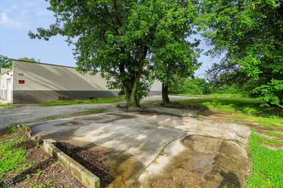 2121 Madison Avenue, Indianapolis - 70