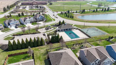 6121 Marigold Court, Whitestown - 43