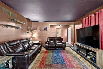 7430 Lombardi Drive, Plainfield - 11