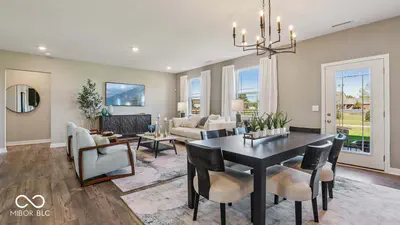 6973 Heritage Pass, Greenfield - 10