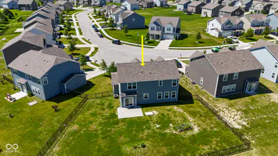 10870 Sablecliff Way, Brownsburg - 49