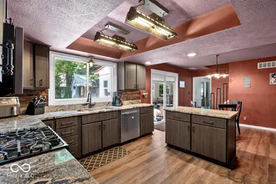 7430 Lombardi Drive, Plainfield - 5