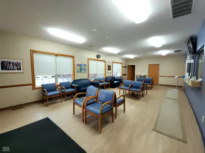 7376 Business Center Drive, Avon - 6