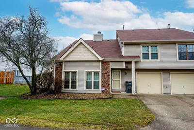 8012 Valley Farms Court, Indianapolis